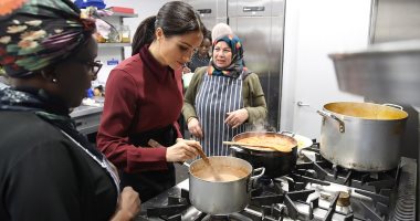 طباخة بدرجة أميرة.. اعرف سبب طبخ ميجان ماركل فتة مصرية باللحمة الضانى