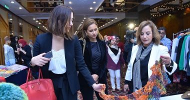 انطلاق منتدى "بداية مش نهاية" لعرض 500 قصة نجاح للغارمات بحضور نيللى كريم.. صور