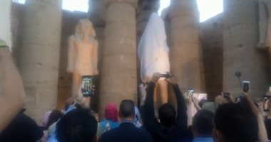 س وج.. كل ما تريد معرفته عن أعمال تجميع تمثال رمسيس الثانى بالأقصر