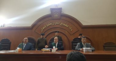 صور.. جنايات دمنهور تناقش الطبيب المسئول عن تشريح جثة الأنبا إبيفانيوس