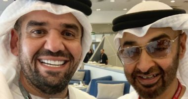 سيلفى وبيت من الشعر من حسين الجسمى لـ"محمد بن زايد".. صور