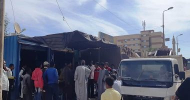 رفع 142 حالة اشغال فى حملة إزالات مكبرة بإدفو