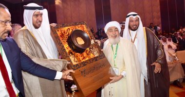 رئيس مجلس الإمارات للإفتاء الشرعى: كل 5 ثوان يموت طفل من الجوع