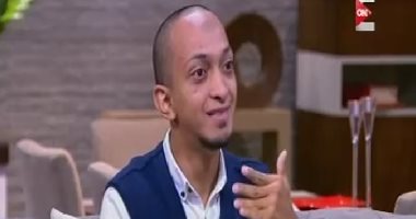 فيديو.. شاب من ذوى الاحتياجات الخاصة يكشف لـ"كلام ستات" سر تسميته بـ"سفير السعادة"