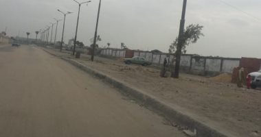 شكوى من زحام مرورى وحوادث تصادم لإغلاق شارع فى جسر السويس  