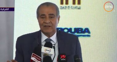 قارئ يطالب بإعادة إضافة أفراد أسرته لبطاقة التموين بسبب خطأ فى السيستيم