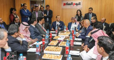 صور..خالد صلاح يستقبل الوفد الإعلامى رفيع المستوى المرافق للأمير محمد بن سلمان ويشيد بالعلاقات المصرية السعودية.."كبار كتاب المملكة"يناقشون التحديات المشتركة لإعلام البلدين ويؤكدون حتمية التعاون لمجابهة الأخطار