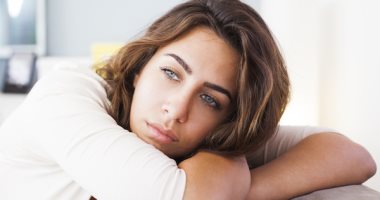 لصحة المرأة.. 3 عادات تضر بحياتك الجنسية والإنجابية ..ابعدى عنها