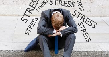 كيف يؤثر التوتر على جلد الإنسان ومتى يجب أن تذهب للطبيب؟ 