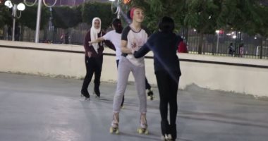 الباتيناج الإيقاعى.. رياضة "ميكس" بين الباليه والجمباز 