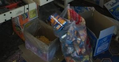 ضبط أغذية أطفال غير صالحة للاستهلاك ومستلزمات طبية مجهولة المصدر بالغربية