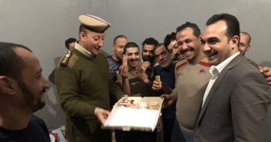 صور.. توزيع حلوى المولد النبوى الشريف على نزلاء السجون بالغربية