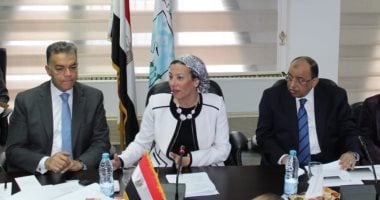 البيئة والتنمية المحلية والنقل يجتمعوا ببعثة البنك الدولى لبحث ملف المخلفات 
