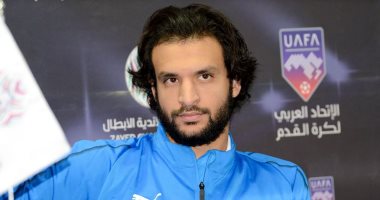 فيديو.. إصابة محمود علاء أمام القطن التشادي وخروجه لتلقي العلاج
