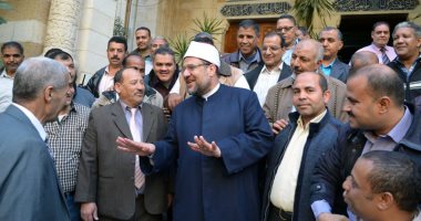 وزير الأوقاف يلتقى فوج الإداريين المشاركين فى معسكر أبى بكر الصديق التثقيفى