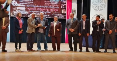 صور.. افتتاح المؤتمر السابع لنادى القصة بقصر ثقافة أسيوط