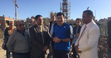‎وزير الرياضة يتفقد منشآت ومبانى مركز شباب الصفا