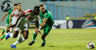 فيديو.. "الحكم" ينهي مشادة بين لاعبي الزمالك والاتحاد السكندري