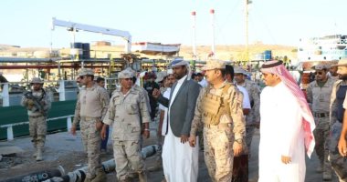 2100 طن من المشتقات النفطية السعودية تصل اليمن لدعم محطات الكهرباء