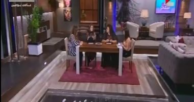 "كلام ستات" يطرح سؤال "تربية الولد أصعب ولا البنت؟"