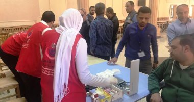 أخبار × 24 ساعة.. الصحة: فحص 388 ألف طالب بالصف الأول الإعدادى ضمن حملة 100 مليون صحة