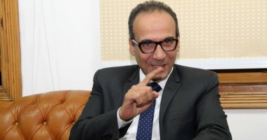 هل يتم إلغاء مكتبة الأسرة لصالح مشروع "ما" المعرفى؟ هيئة الكتاب تجيب
