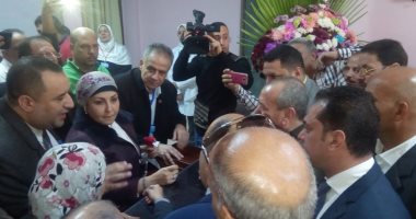 محافظ كفر الشيخ يتابع مبادرة الرئيس ويفتتح بنك دم ووحدة غسيل كلوى