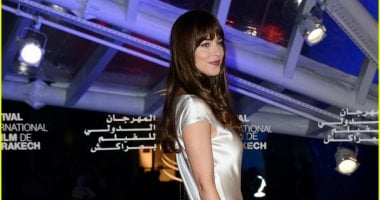  صور .. داكوتا جونسون بإطلالة ساحرة بمهرجان مراكش السينمائى