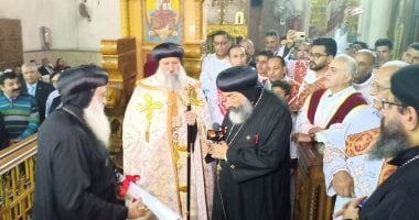 فيديو.. محافظ دمياط للأنبا ماركوس: نثق فيك كقائد لشعب الكنيسة