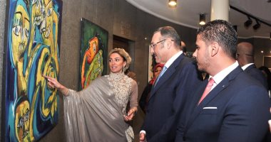 السفير السعودى يشارك بافتتاح معرض تشكيلى فى دار الأوبرا المصرية