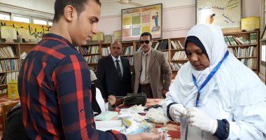 صور.. المدارس الثانوية والفنية بالقليوبية تواصل حملة القضاء على فيروس C