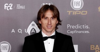 لوكا مودريتش يحتفل بذكرى انضمامه للملكى: 8 سنوات ارتدى بفخر قميص ريال مدريد.. فيديو