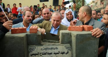 محافظ كفر الشيخ يضع حجر أساس عددٍ من المشروعات بـ300 مليون جنيه
