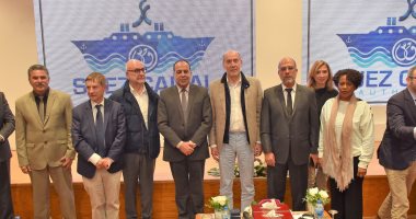  رئيس "دفاع البرلمان الفرنسى" ووفد من رجال الصناعة يزورون قناة السويس