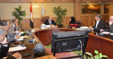 محافظ الغربية: رفع 500 طن قمامة وزرع 500 شجرة بمساكن الإسكان بالدفراوية
