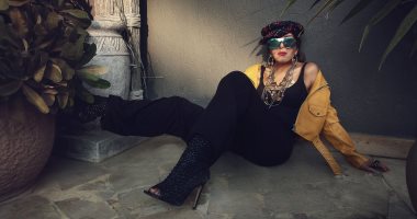  شاهد أحدث "فوتوسيشن" للنجمة سميرة سعيد