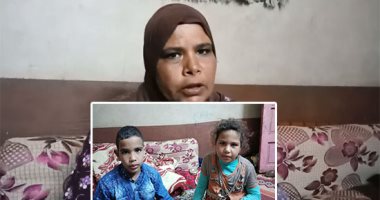 صور.. "بنت الأصول تبان فى الشدة".. رجب أصيب بشلل نصفى منذ 8 سنوات فحملته زوجته على كفوف الراحة.. الأب يتمنى علاجه.. والأم تطالب محافظ القليوبية ووزيرة التضامن بمساعدتها فى تجهيز ابنتها المخطوبة