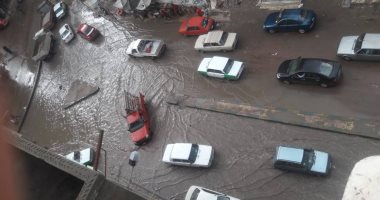 سقوط أمطار متوسطة على مناطق متفرقة بالقاهرة والجيزة