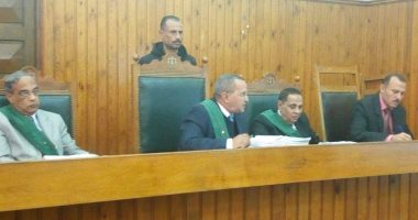 جنايات جنوب سيناء تعاقب تاجر مخدرات بالحبس 3 سنوات وغرامة 50 ألف جنيه    