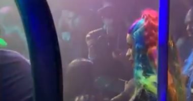ندمانة ولا إيه.. الحزن يظهر على كاردى بعد انفصالها.. فيديو