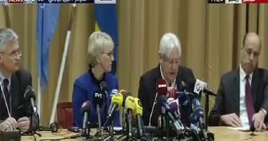 جولة الفرصة الأخيرة للمبعوث الأممى لليمن.. جريفيث يزور مسقط بعد روسيا والإمارات.. ويلتقى قيادات الحوثى لإنقاذ اتفاق ستكهولم.. حكومة اليمن تمنحه مهلة.. وهادى يؤكد: عليه مراجعة تجاوزاته مع الحوثى