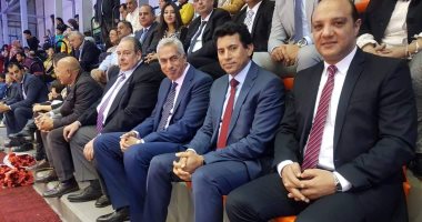 وزير الشباب والرياضة يفتتح البطولة الدولية للجمباز الإيقاعى