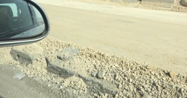 شكوى من كثرة الإصلاحات على طريق الكريمات.. ويناشد المسئولين لوضع علامات تحذيرية