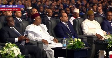 السيسى يعرب عن تطلعه لزيادة الاستثمارات بين الدول الإفريقية