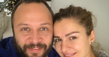 مكسيم خليل يحتفل بعيد زواجه الـ14.. "شوفوا قال ايه"