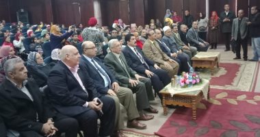 محافظ القليوبية يطالب بتعميم مبادرة "بنها حلوة بينا" على كل مدن المحافظة