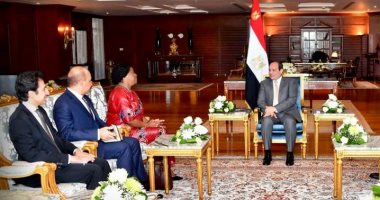 السيسي لسكرتير عام "الكوميسا": عودة مصر إلى التواجد المؤثر والفعال على الساحة الأفريقية تهدف إلى التعاون والتعمير والبناء لصالح الأشقاء الأفارقة.. "وتشيلشي" تشيد بالتحسن المطرد في أداء الاقتصاد المصري