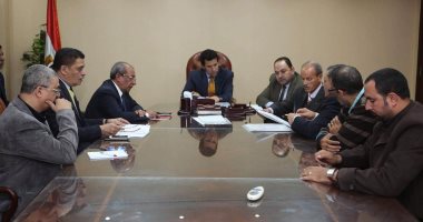 وزير الشباب والرياضة يستقبل رئيس نادي ههيا الرياضى 