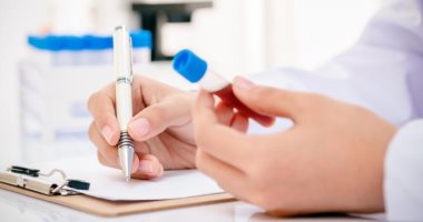 تطوير اختبار دم جديد يساعد فى تشخيص مرض الزهايمر