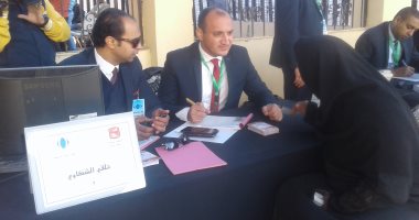 صور.. انطلاق مبادرة جهاز حماية المستهلك بسوهاج لتلقى شكاوى المواطنين 